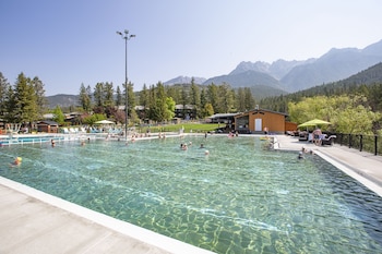 Fairmont Hot Springs Resort,Fairmont Hot Springs>>British Columbia,4 star