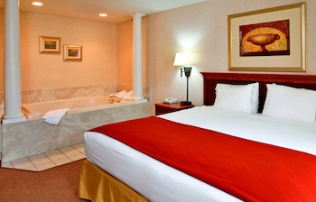Baymont Inn And Suites Highland
