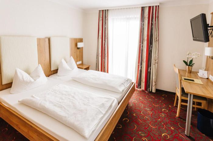 Hotel Garni Fuchs,Dollnstein>>Bavaria,3 star