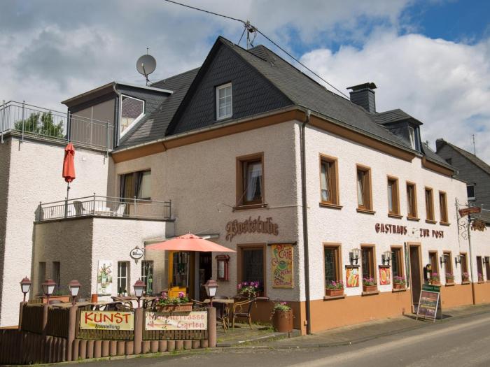 hotel zur post