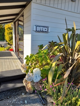 Lake Matheson Motel