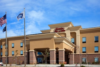Hampton Inn & Suites Middlebury,Indiana>>Elkhart,3 star