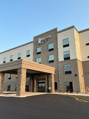 Riverstone Suites - Chippewa Falls,,2 star