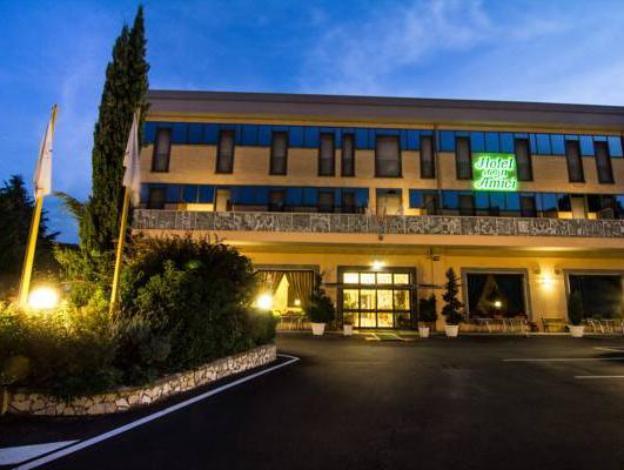 Hotel Degli Amici,Ciampino>>Artena,4 star