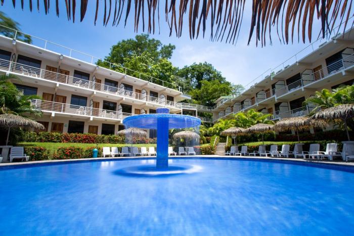 hotel arenas en punta leona