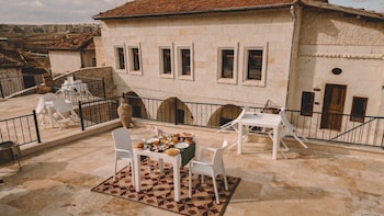 Daphne Cave Hotel,,0 star