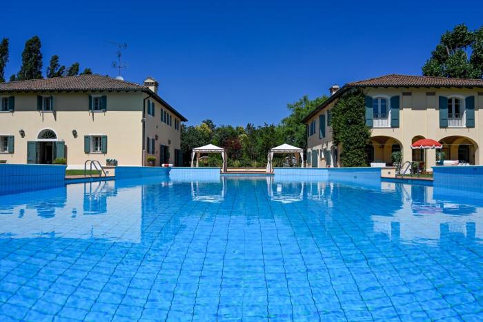 Elizabeth Country House - Design Hotels,,5 star