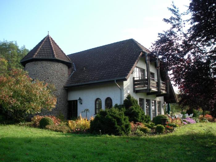 Hotel Tannenhof,Gonterskirchen>>Giessen,3 star