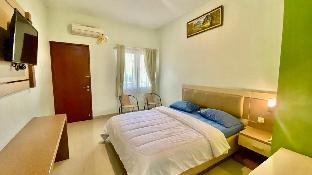 mawar indah hotel near stasiun balapan solo mitra reddoorz