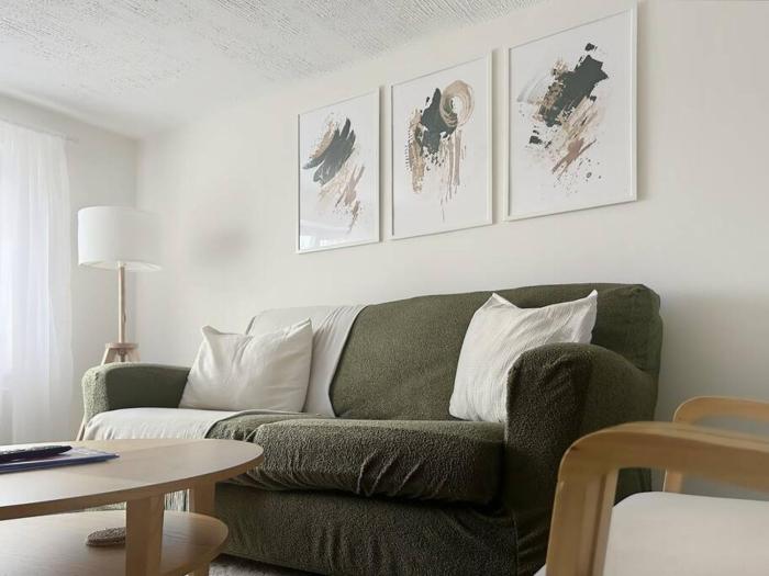 Private Guest House With En-Suite With Workspace,,0 star