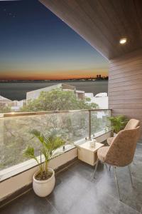 Limewood Stay - Corporate Huda City Centre,Sector 43,3 star