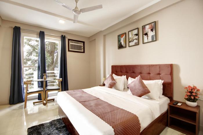 Limewood Stay - Huda City Center,Sector 43,3 star