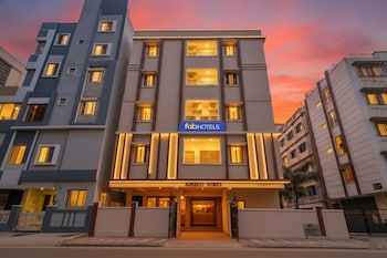 Via Prestige Castle,Kondapur,3 star