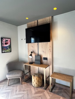 hotel yomo petit paris