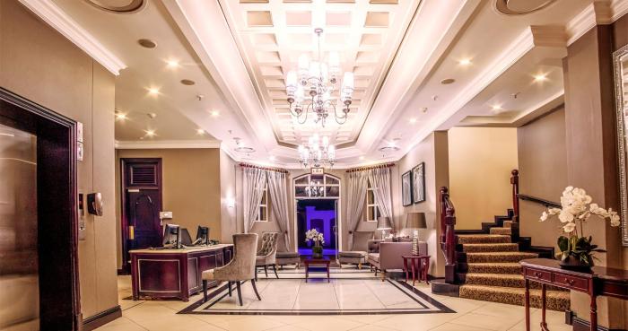 The Ridge Hotel,,3 star