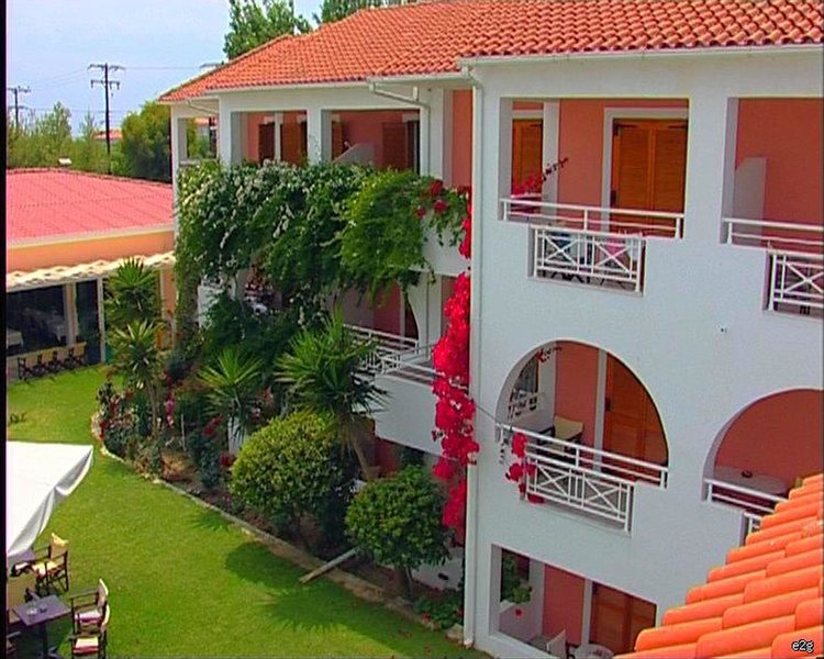 bitzaro palace hotel all inclusive