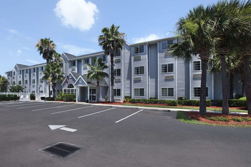 Microtel Inn & Suites By Wyndham Palm Coast I-95,Palm Coast>>Daytona Beach,2 star