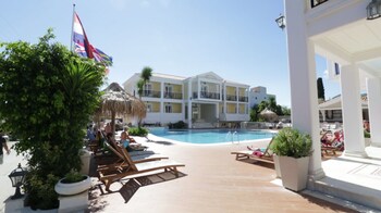 Royal Nidri Hotel & Apartments,Lefkada Town>>Lefkada,3 star