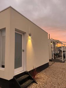 Peninsula Beachside Accommodation,,2 star