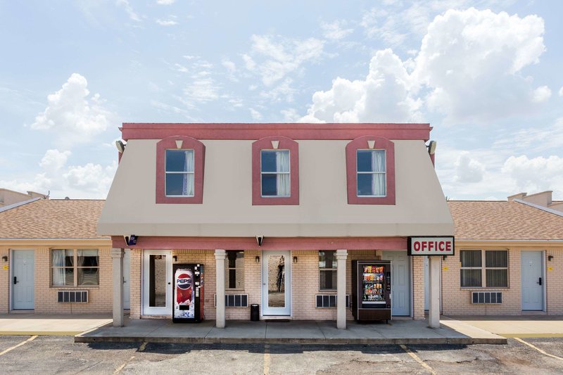 Knights Inn Peru,Kokomo>>Indiana,2 star