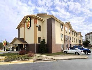 quality inn atlanta airport central