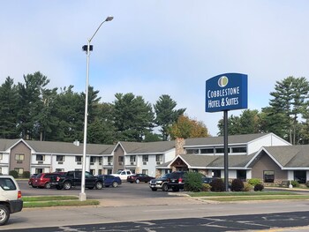 cobblestone hotel and suites wisconsin rapids