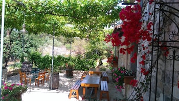 stratos villas