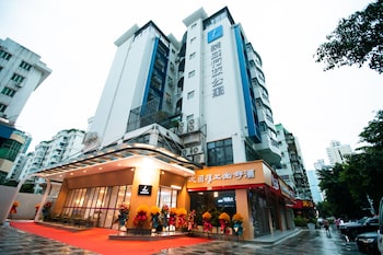 Naive L Executive Apartments Coast City,,3 star