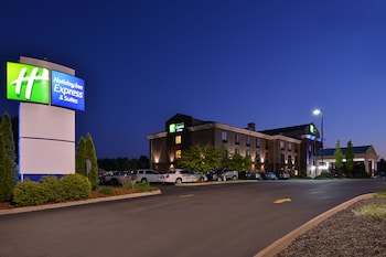 Holiday Inn Express Hotel & Suites Athens By Ihg,Athens County>>Athens,3 star