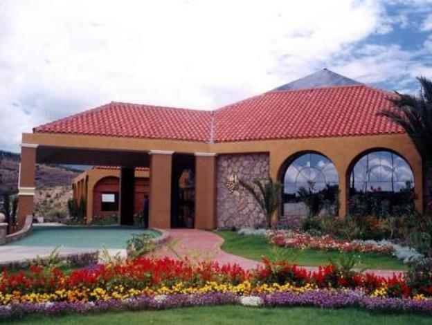 Los Parrales Resort Hotel,Cercado Province>>Tarija,3 star