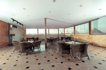 Brother Sphinx Inn,106 Nazlet Abo Goma,3 star