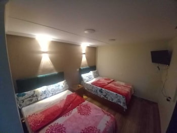 Cairo Moon Light,,3 star