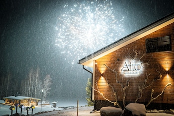 Aito  Igloo & Spa Resort,,2.5 star
