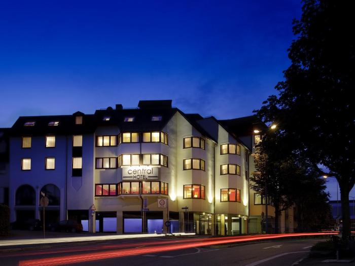 central hotel