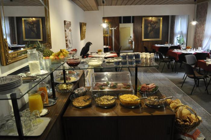 Ffande City Hotel Saarbrucken,,2 star