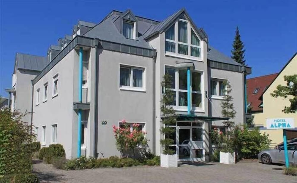 hotel alpha