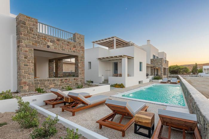 manesis suites