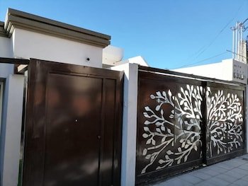l aurora inn