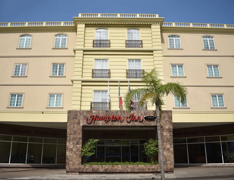 hampton inn by hilton tampico zona dorada