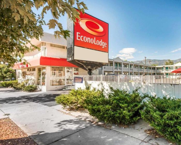 econo lodge downtown