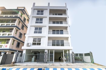 Avs Prime,New Town,3 star