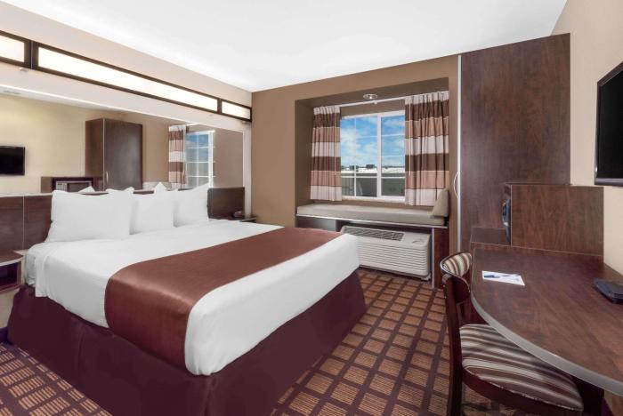 microtel inn and suites by wyndham midland