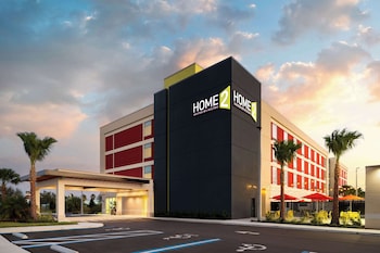 Home2 Suites By Hilton Winter Haven,,3 star
