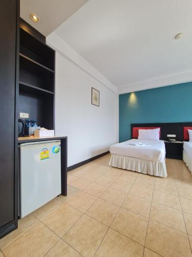 room-image