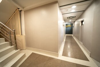 Hotel Park View Villa,,2 star