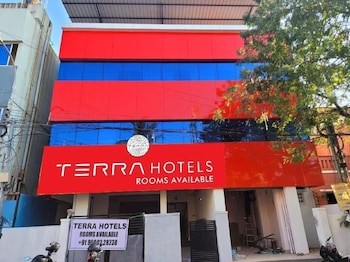 Terra Hotels,,3 star