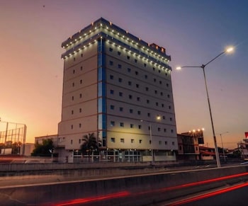 Zielo Hotel,,3 star