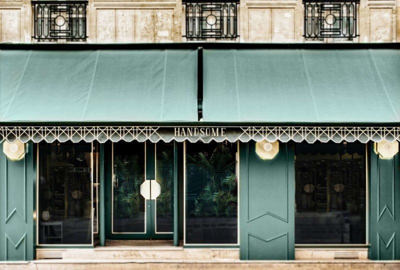 Handsome Hotel,Notre-Dame>>Notre Dame,3 star