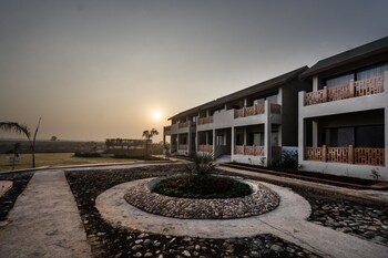 The Palpur Fort A Kuno Wildlife Resort,,4 star