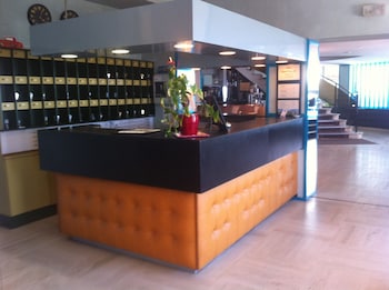 Hôtel Authentic By Balladins – Rodez / Le Ségala,In A Rural Location,3 star